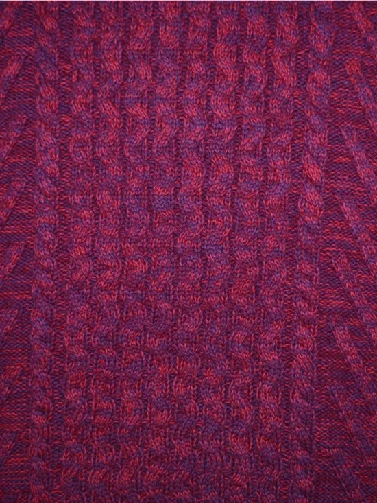 Women’s GAP maroon cable-knit sweater size  M - Picture 11 of 15
